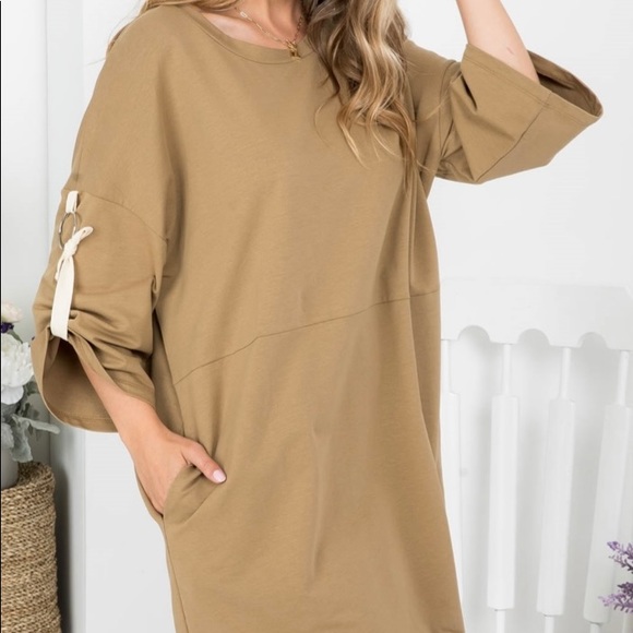 Free item with bundle Adorable oversized cotton jersey tie up sleeve dress - Picture 3 of 7